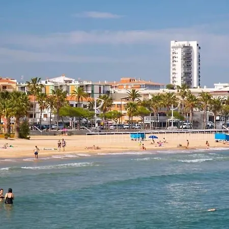 Renove 250m * Cambrils